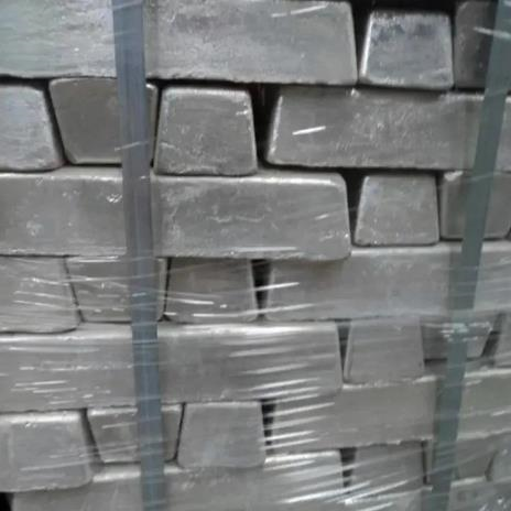 Magnesium alloy ingot