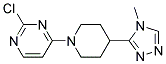 2-chloro-4-[4-(4-methyl-4H-1,2,4-triazol-3-yl)piperidin-1-yl]pyrimidine Struktur