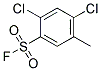 2,4-DICHLORO-5-METHYLBENZENE-1-SULFONYL FLUORIDE, TECH Struktur