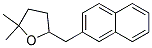 2,2-DIMETHYL-5-NAPHTHALEN-2-YLMETHYL-TETRAHYDRO-FURAN Struktur