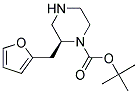 (S)-2-FURAN-2-YLMETHYL-PIPERAZINE-1-CARBOXYLIC ACID TERT-BUTYL ESTER Struktur