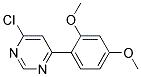 4-Chloro-6-(2,4-dimethoxy-phenyl)-pyrimidine Struktur