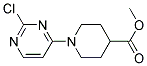 methyl 1-(2-chloropyrimidin-4-yl)piperidine-4-carboxylate Struktur