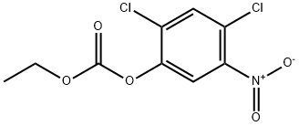 2,4-DICHLORO-5-NITROPHENYL ETHYL CARBONATE Struktur