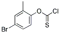 4-BROMO-2-METHYLPHENYL CHLOROTHIOFORMATE Struktur