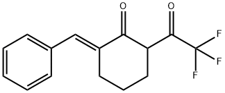 2-(E)-BENZYLIDENE-6-(TRIFLUOROACETYL)CYCLOHEXANONE Struktur