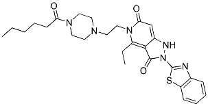 2-(BENZO[D]THIAZOL-2-YL)-4-ETHYL-5-(2-(4-HEXANOYLPIPERAZIN-1-YL)ETHYL)-1,2-DIHYDRO-5H-PYRAZOLO[4,3-C]PYRIDINE-3,6-DIONE Struktur