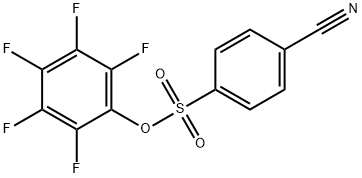 2,3,4,5,6-PENTAFLUOROPHENYL 4-CYANOBENZENESULFONATE Struktur