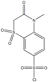 7-CHLOROSULFONYL-4-METHYL-3-OXO-1,4-BENZOTHIAZINE 1,1-DIOXIDE Struktur