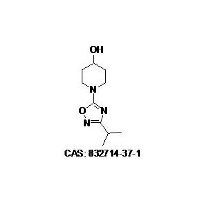 1-(3-異丙基-[1,2,4]惡二唑-5-基)哌啶-4-醇